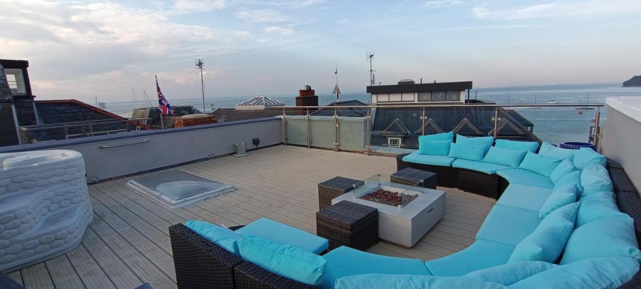 Seafarer'S View - 6 Bedroom Townhouse In Cowes, Parking & Seaviews. Cowes  Exterior foto